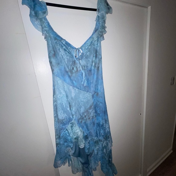 NWT UO Hyacinth Lace Spliced Midi Dress - Picture 3 of 5